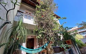 Linda Casa super completa Quintal a pé praia Recreio
